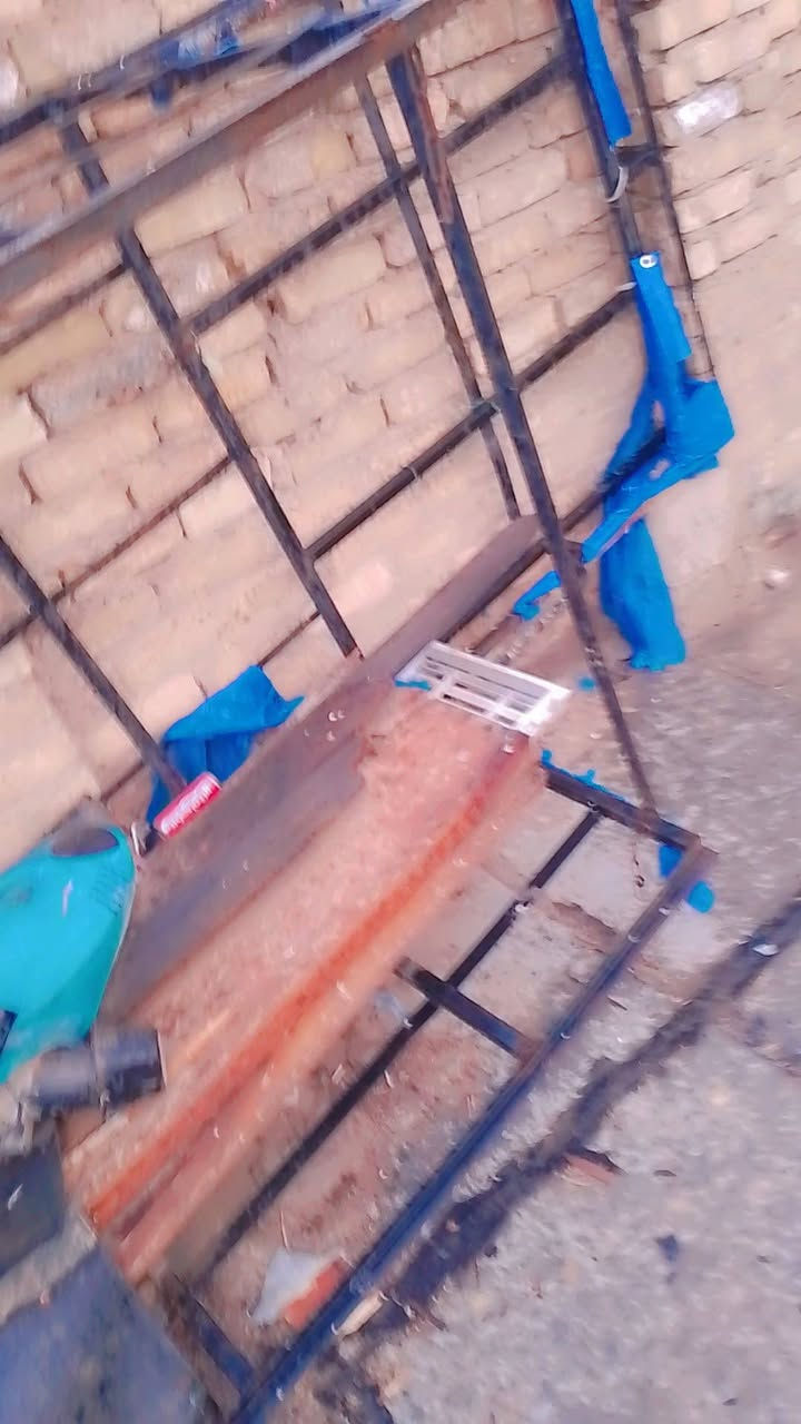 سلام عليكم محجر ستوته لبيع سعر 150وبي مجال بصيط حك لجيه
لعنوان بغداد بسمايه رقم ***********
