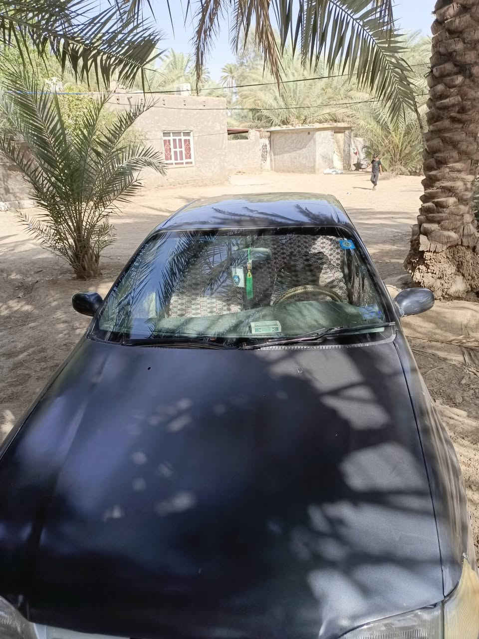 كرونة للبيع موديل ٩٣ باسمي رقم نجف نكليزي سنوية ل٣١  هزة جديدة مكفولة من الكصة ونقل الجثة  مكاني الديوانية/غماس السعر ٤٥ وبيها مجال ***********
