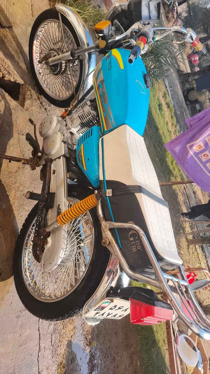 سلام عليكم دراجة 🚴 للبيع موديل 21اواق اصوالي
سعره 390
***********
