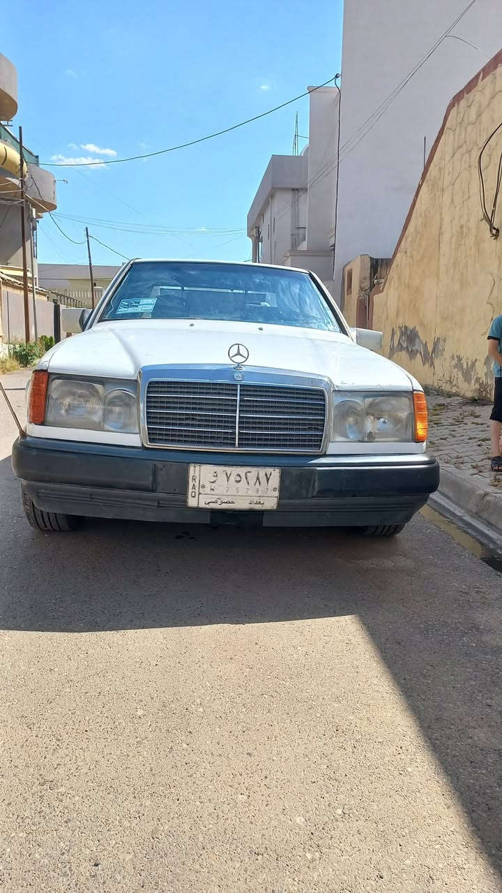 ياالله للبيع فقط
موديل 86 رقم بغداد دولي بسمي 
مكينه وكير مكفول بطة  ٢٥٠٠
حداديه امامي وخلفي جديده 
زوج تاير جديد 
فتحة طگتين سلايت روف
مكفوله ضربه 
السعر 37$ وبيها مجال بسيط جدا مكاني كركوك 
***********
