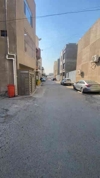 ✅قطعة ارض للبيع زنجيل على شارعين في زيونة✅

📍العنوان : زيونة - محلة 710 التوزيع الجديد📍  

▪️المساحة : 200 متر ▪️          

📏 الواجهة : 10 متر  

📐 النزال : 20 متر   

▪️باقي التفاصيل السعر والعنوان (عند الاتصال أو حضورياً)

✍🏻للاستفسار الاتصال على الأرقام التالية : 

     📲***********📲***********📲***********

▪️أو مراجعة مقر الشركة الكائن في (الكرادة - شارع العطار) 

⚜️شركة عصر حمورابي للاستثمار والتطوير العقاري⚜️ 

✅الشركة مجازة رسمياً✅

▪️نستقبل جميع العروض والطلبات العقارية▪️
