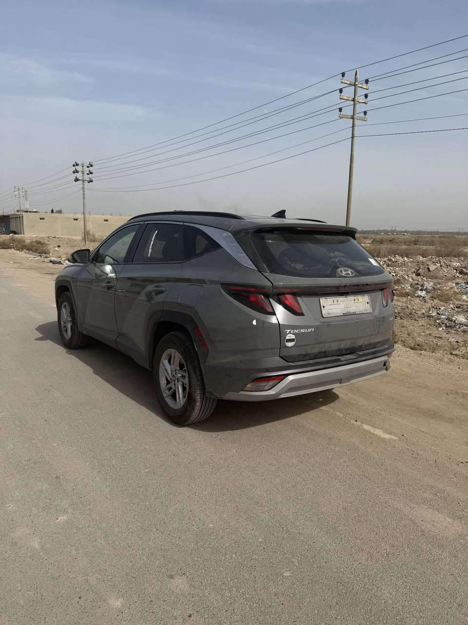 السلام عليكم 
توكسان ٢٥ أمريكي دخول جديد حادثه قبق جنطه بدون ايرباك ماشيه ٧٠٠٠ دخول جديد تترقم جميع المحافظات 
فقط قبق جنطه الباقي كفاله

موصفات 
بصمه 
كشن حراري 
كشنات تدفئه 
كشن كهرباء
رادارات 
كامره 
شاشه
كير تعليك 
مودات قياده 
سايد بريك بصمه 
حساس 
اشاير بالمري
لد امامي خلفي
كشنات جلد ابيض
ويل كب 
دخول ذكي 
تبريد بيانو
هيتر استرين
تبريد قطعتين

مكاني بابل 

السعر ٢٠٥ وبي مجال 

***********
