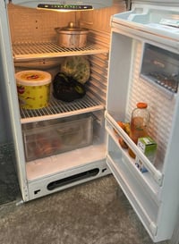 ثلاجات • عدد ٢ • اتصال خاص