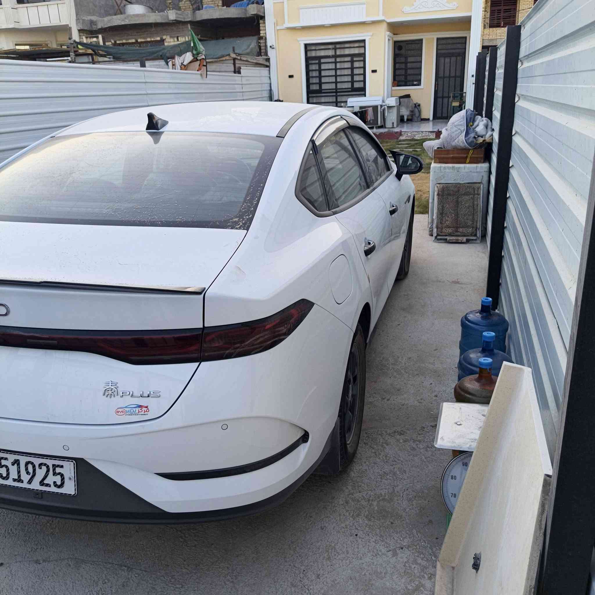 سلام عليكم بي وأي دي كن بلاس للبيع موديل 25السياره بيها بعض الصبغ و الباقي كفاله عامه سياره زيرو السعر 110و بيها مجال بسيط و الاستفسار على هذا الرقم ***********
