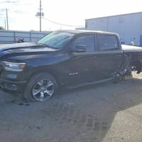 رام 1500 لارامي • ٢٠٢٤ • ٨٠٠٠ ميل