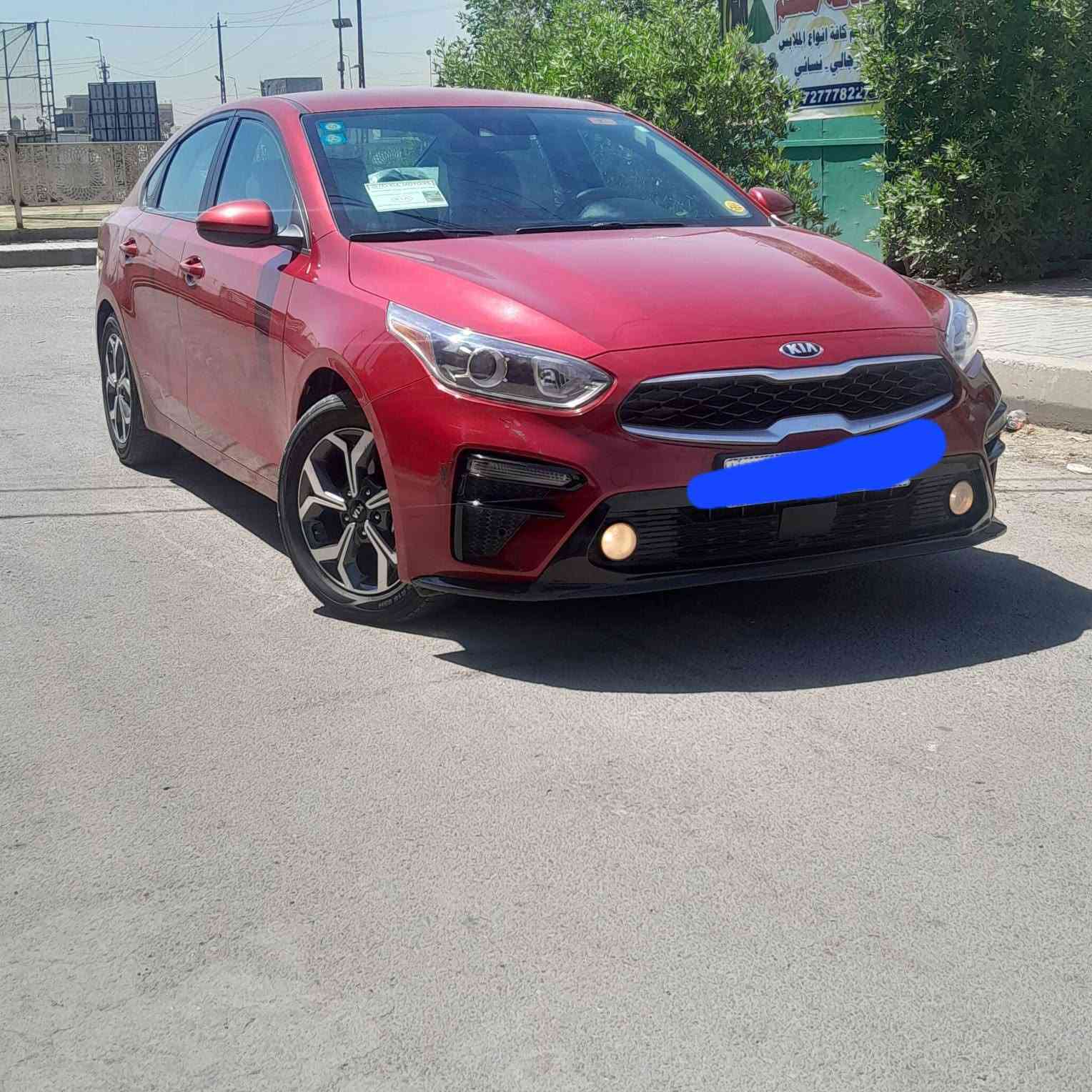 فورتي 21 حادثه جاملغ خلفي بدون ايرباك 
فقط بس الجاملغ الخلفي صبغ السيار قطعه وحده صبغ
باقي السياره مكفوله من الصبغ شرطط برغي ممفتوح بيه 
ع وضع الشركه شرطط المكينه 2000 دوش برغي ممفتوح بيه السياره جديد احله من الصور بالف مره 
المواصفات نص فول شاشه جبيره وكامره دواره 
3 انضمه ولكب بلاد نضام ايكو فول تحكمات 
اتنبيه عند الاقتراب من سياره رادار 
رقم بغداد الدولي سنويه جديد هزه جديده
باسمنا 
العنوان بغداد الرقم ***********
اصور الحادث بالمنشور
