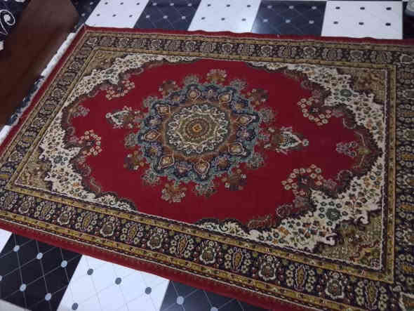 زوليه 2/3متر مستعمل 15الف مجمع الضحى للتسوق المسيب مقابل دائرة كهرباء المسيب عمارة الرحيم ***********
