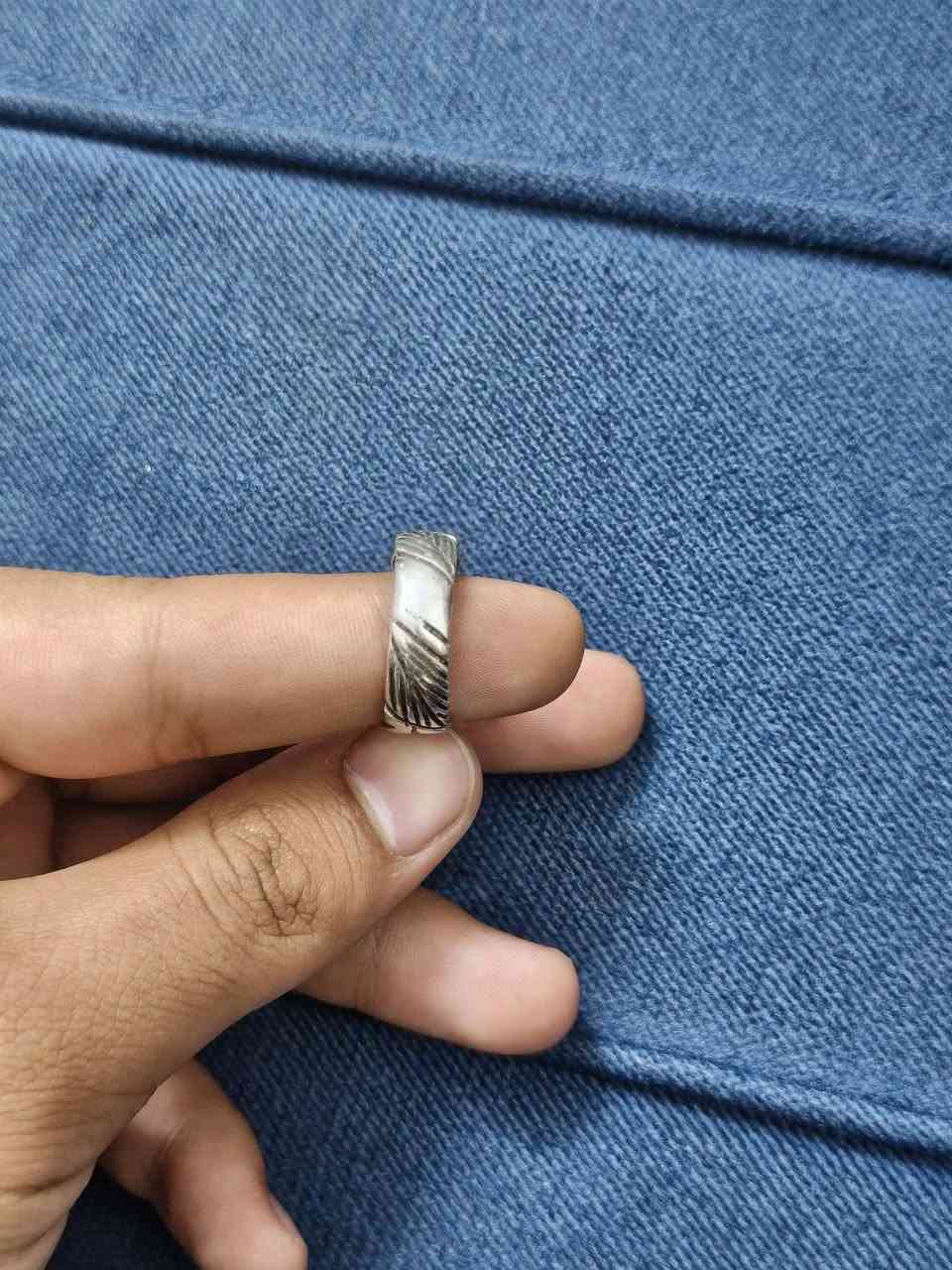 جمشت افريقي صياغه ثقيله سعره 100 وبي مجال ***********
