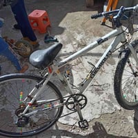 بايسكل رياضي لون ابيض مكينه رياضيه كير 1_7 رقم ٠٧٧٥٧٤٢٤٣٩٢بي واتساب عن...