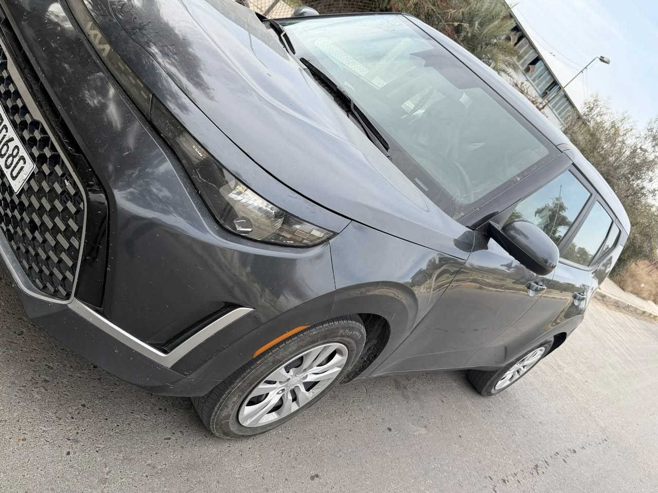 السلام عليكم كيا صول 2023  حادث بنيد فقط امريكا هنا ربع بال بدون ايرباك  ماشيه 33 مكان السياره بغداد المحموديه السعر 140
***********
