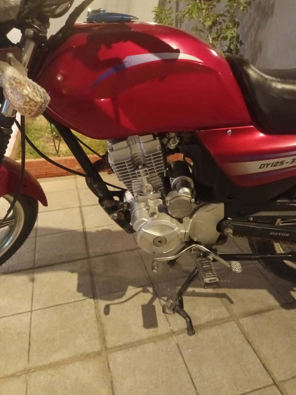 سلام عليكم من رخصه مدير الكروب المحترم دايون عضم مديل 2019 دراجه نضيفه كهربائيات كله شغاله تشتغل سلف اوراق اصولي السعر 850 وبيه مجال مكاني كربلاء التواصل خاص موجود وهاذا رقمي ***********
