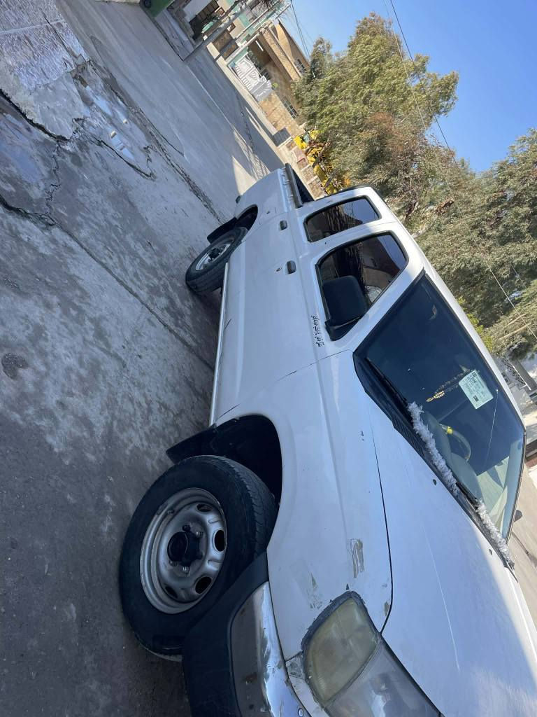 نیسان پیکاپ ٢٠٠٢ تەبرید پاوەر z سەنووی بەسەرجوە لە٢٠٢٤ گیر مەکینە بەشەرەت  
لای سەیاق  پارچەیەکی هەیە باقی بەشەرەت 
مووشتەرری بوو تیل بکە *********** كويسينجاك, أربيل
