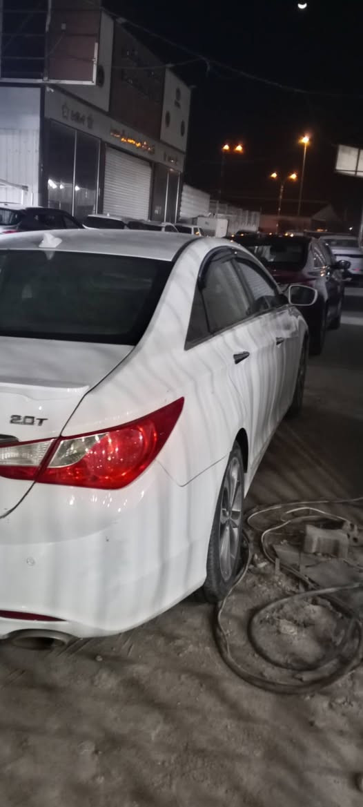 السلام عليكم سوناتا 2013 وارد امريكي 2000تيربو مكينه جديد تحويل مباشر مكان بابل سعره 110 للتواصل ***********
