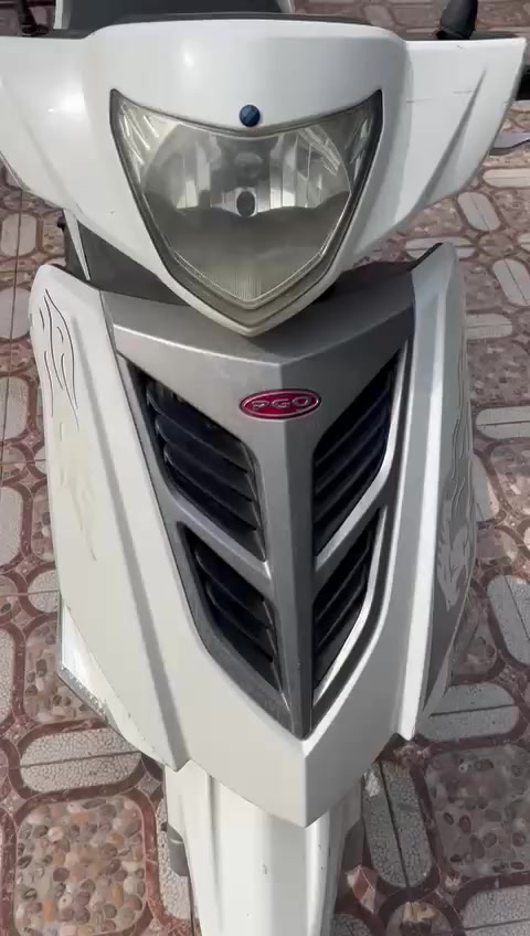 السلام عليكم دراجه كامكو للبيع محرك 125cc دراجه مثل مواضحه  ب الفيديو نكره سلف كامله مابيها اي نقوصات السعر 600 وبيها مجال  للاستفسار على الرقم ***********
