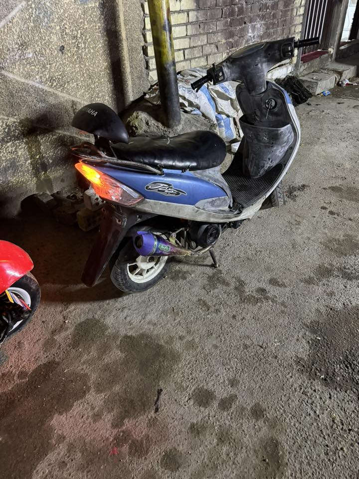 سلام عليكم منغولي للبيع سلف هندر شغالات وشاير هم شغالات ولايت عالي وناصي هم شغالات يعني كهربائيات شغاله يرادلهى بس تفيلس مكاني بل مدينه الحبيبيه يم وليد ابو الكص السعر 350وبيهى مجال قليل ***********
