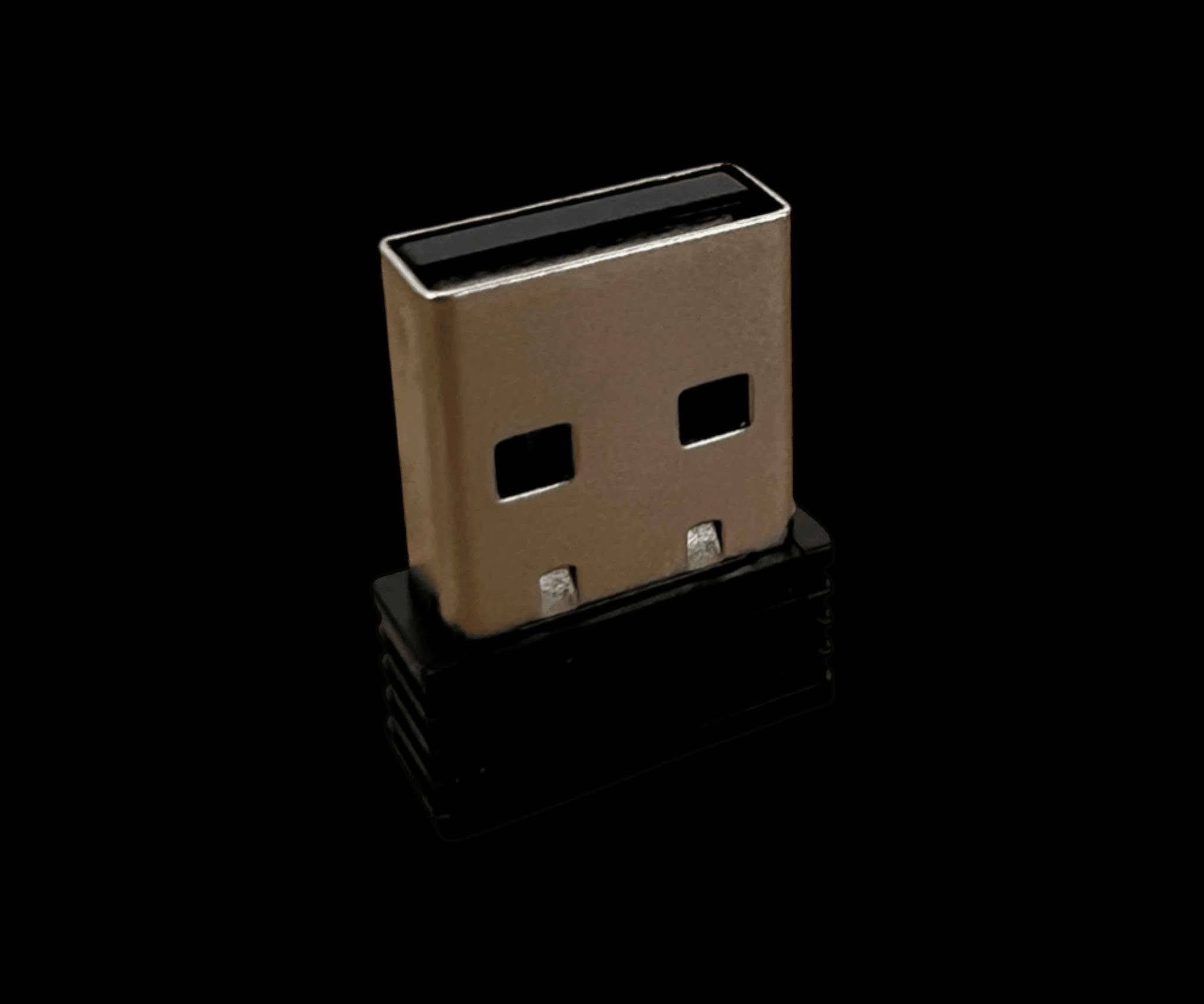 ريموت جوكر ذكي 2.4G Air Mouse مع جيروسكوب وميزة البحث الصوتي

الاستخدامات

التحكم بأجهزة Android TV Box بسهولة.

تشغيل وإدارة أجهزة Smart TV الداعمة للـ USB.

مناسب لأجهزة الكمبيوتر، اللابتوب، البروجيكتور، وHome Theater.

تصفح الإنترنت والتطبيقات عبر حركة اليد (Air Mouse).

البحث الصوتي في يوتيوب والتطبيقات المدعومة.

بديل عملي للماوس والريموت التقليدي.

المميزات

تقنية اتصال لاسلكي 2.4GHz RF عبر مستقبل USB.

مدى اتصال يصل إلى أكثر من 10 أمتار.

مستشعر حركة 6 Axis Gyroscope للتحكم بالمؤشر عبر تحريك اليد.

يدعم Fidelity Voice Input (بحث صوتي عالي الدقة).

يدعم خاصية IR Learning لبرمجة زر الباور مع ريموت التلفزيون.

Plug & Play بدون تثبيت برامج.

أزرار تحكم كاملة: Home – رجوع – تحكم بالصوت – صفحات – حذف – تشغيلإيقاف.

3 مستويات سرعة لحركة المؤشر.

يعمل بواسطة بطاريتين AAA.

خامة تصنيع: ABS Plastic + Silicone.

الوزن التقريبي: 50 غرام.

الأبعاد التقريبية للمنتج: 143 × 45 × 29 ملم.

محتويات الصندوق

ريموت Air Mouse.

مستقبل USB (قطعة صغيرة يتم تركيبها بالجهاز).

دليل استخدام.

الملاحظات

يحتاج بطاريتين AAA (غير مرفقة غالباً حسب التشغيل).

البحث الصوتي يعمل على الأجهزة التي تدعم Google Voice أو أنظمة مشابهة.

يجب إدخال قطعة الـ USB قبل الاستخدام.

يمكن برمجة زر الباور فقط عبر خاصية IR Learning.

قياس الكارتون:

- الطول: 15 سم
- العرض: 3 سم
- الارتفاع: 5 سم النجف, العراق


**إذا كنت صاحب هذا الإعلان وتريد حذفه لأي سبب، رجاءا أرسل رسالة إلى الدعم الفني**