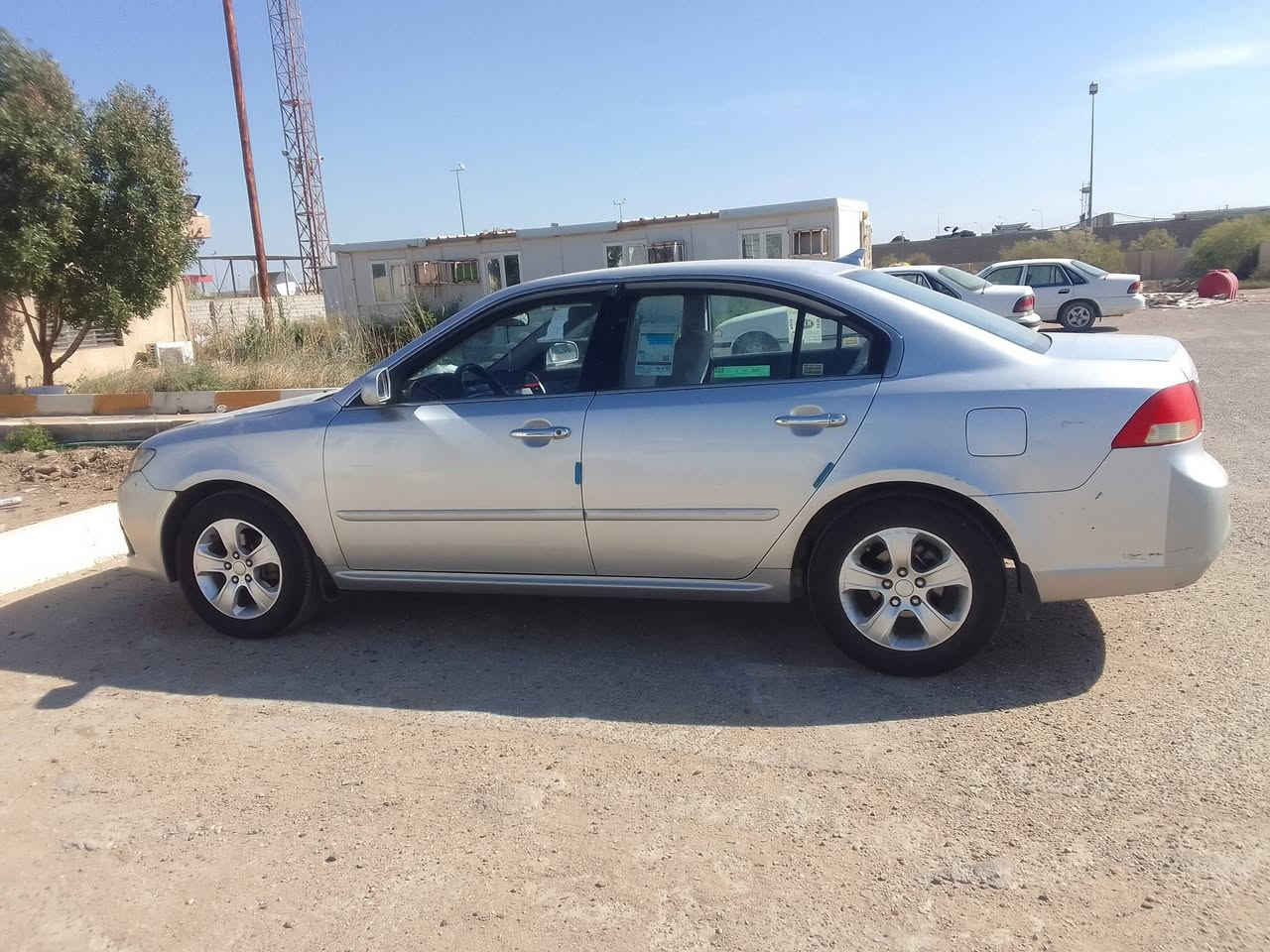 اوبتما وارد كوري موديل ٩اربيل بإسمي محرك ٢٠٠٠ تبديل جاملغ ابلادي وقليل باردات والبنيد مبين تبريد فول تخم تاير كهربائيات فول داخل جلد وجدا نضيف السعر ٩٠ اوامراوس باحدث


**إذا كنت صاحب هذا الإعلان وتريد حذفه لأي سبب، رجاءا أرسل رسالة إلى الدعم الفني**