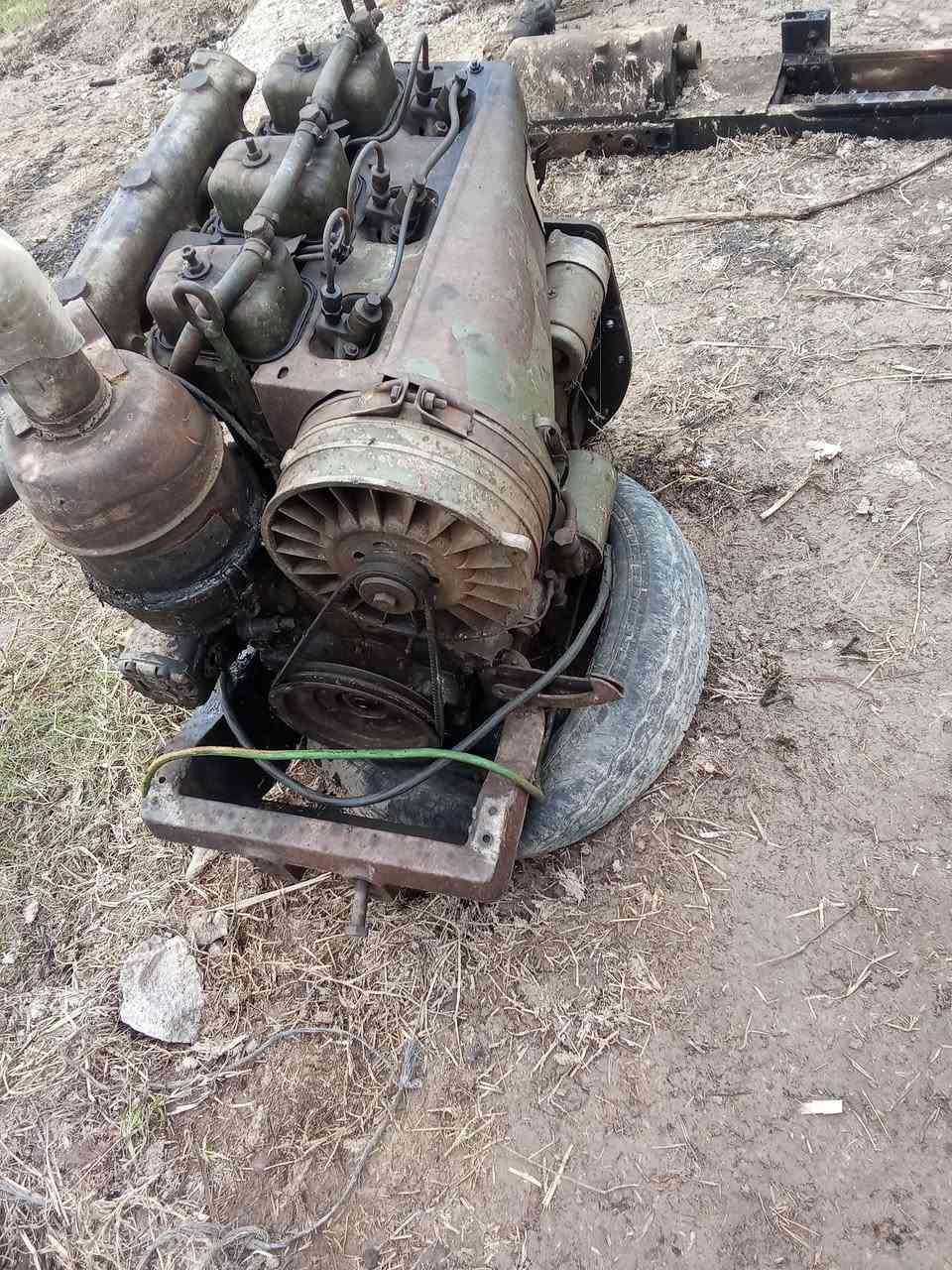 السلام عليكم محرك دويز البيع شغال وجهز 3بستم دويز ***********
