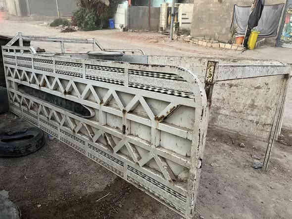 سلام عليكم محجر كيا فحل للبيع الداخل مغلف. سعره 150مكاني دوانيه مهناويه ***********
