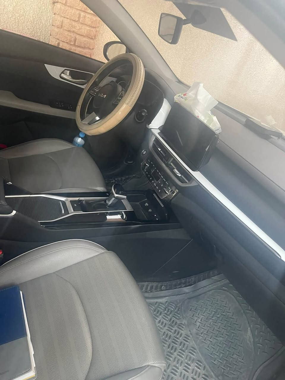 كي3موديل 22فول مواصفات ماشية60الف قابل للزيادةالسعر 130بيها مجال شي بصيط***********
