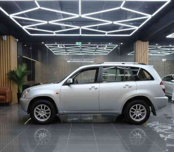 شيري تيكو موديل 2011كير ميكانيكي مرغوب بسوك.رقم بغداد . سيارة نظيفة كشنات جلد...تخم تاير..
.محرك2000...مثبت سرعة..مانع انزلاق..كير مكفول ومكينة بشرط كفاله كير ومحرك..تبريد ثلج. الغرفة سيارة نظيفة سيارة جاهزة مابيهة اي نقص مكفولة من حادث  السعر 62وبيهة مجال بسيط... عنوان دورة شارع 60 رقم الهاتف ***********
