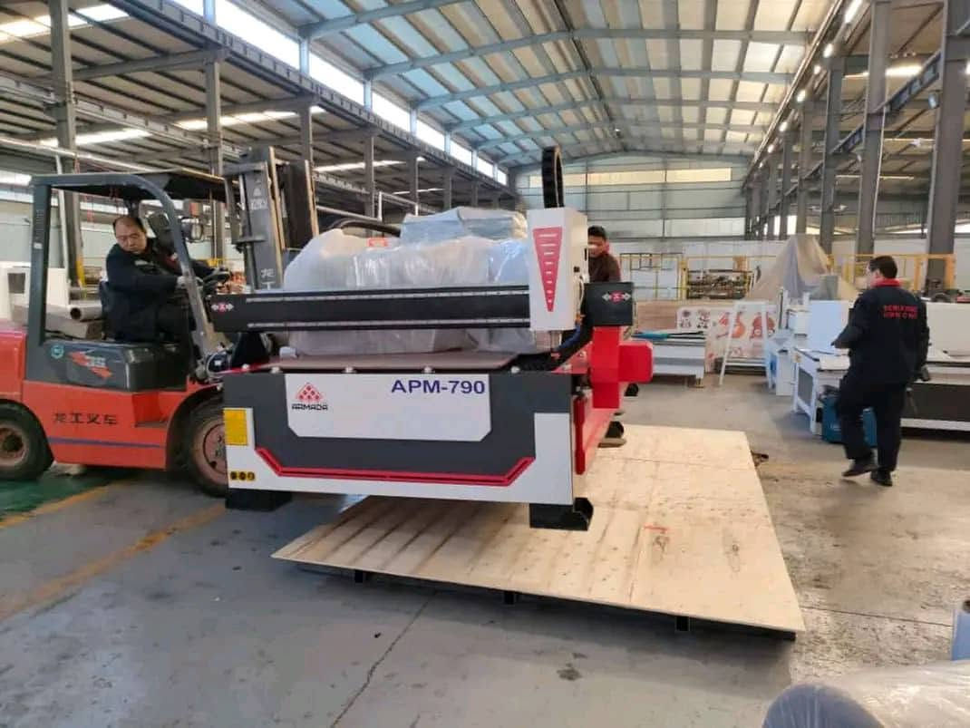 🇨🇳ARMADA CNC 🇨🇳
CNC plasma cutting
 machine
 🔸الات قطع بلازما لصناعة الديكورات المعدنية والقطع الميكانيكية والهندسية المعدنية
امتلكها من المصنع مباشرة كفالة سنتين سوء تصنيع لدينا شهادة جودة أمريكية في صناعة الآلات ❤️
🔸مساحة العمل 1500*3000 او حسب الطلب
🔸محركات درايفرات ايزي سيرفو
🔸سكك تايواني
🔸نظام تحكم fast cam
اعادة تعين نقطة التوقف بعد انقطاع التيار الكهربائي

مولد قطع 100A<---200A
قص حديد 1----35مم
قص ستالس 1---25مم

CNC plasma cutting machine
🔹Work area 1500*3000
🔹Source 160A LGK 
🔹Easy servo motor and drive
🔹FASTCAM software
🔹Taiwan hiwan square rail
🔺ميزة التصنيع على طلب الزبون ومهندسين مختصين بالتعليم والتدريب😍

توصل معنا عبر الموقع الالكتروني يوجد رابط وتس اب مباشر مع المصنع 
00861895507672

#armada-#cnc-#plasma-
#router-#fiber-#laser-
#cutting-#engraving-
#marking-#wood-#metal
#Work-#3D & #2D
#راوتر #ليزر #بلازما #فايبر #اعمال_خشبية 
#اعمال_معدنية


**إذا كنت صاحب هذا الإعلان وتريد حذفه لأي سبب، رجاءا أرسل رسالة إلى الدعم الفني**