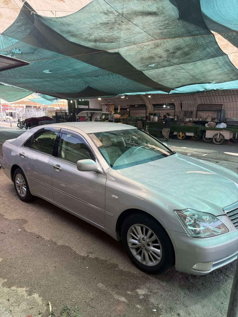 بەناوی خوای گەورە
شاهینە2006 بەحری        سعری 47گەڵا مەجال 
ناوزەرد 
گەورە بەبچووک  بەسمە ڕەساسی 
کامل مەسرەف 
کۆددی هەیە بارکۆدیشی وەر گیراوەتۆ
تایەو ویلی لۆکە 
ناوی زۆر جوانە 
تەبریت ساردوو گەرم بەشەرت
برێکی بەسراوە
جامی هەڵ گیراوە ڕۆنی گۆڕاوە 
بێ دەعموو لێرداو  
کەڤەرو سەقفوو شەنسی بەشەرت 
1پارچە بۆیاخی هەیە 
زۆر تنو تۆڵە بێ مەسرەفە سەیارەکە 
مەجموعە سوکانی لێگز 
***********
وەتس ئاپ ڤایبەریشی لەسەرە 
شوێن هەڵەبجەی شەید

