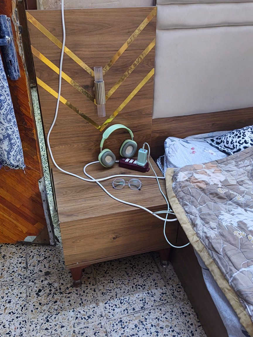 غرفة تركية مابيها اي ضرر بس ميز التواليت المجر مالتها 
يوگع 🙂‍↔️.
سعرها 350 اذا ويا دوشك 400


**إذا كنت صاحب هذا الإعلان وتريد حذفه لأي سبب، رجاءا أرسل رسالة إلى الدعم الفني**
