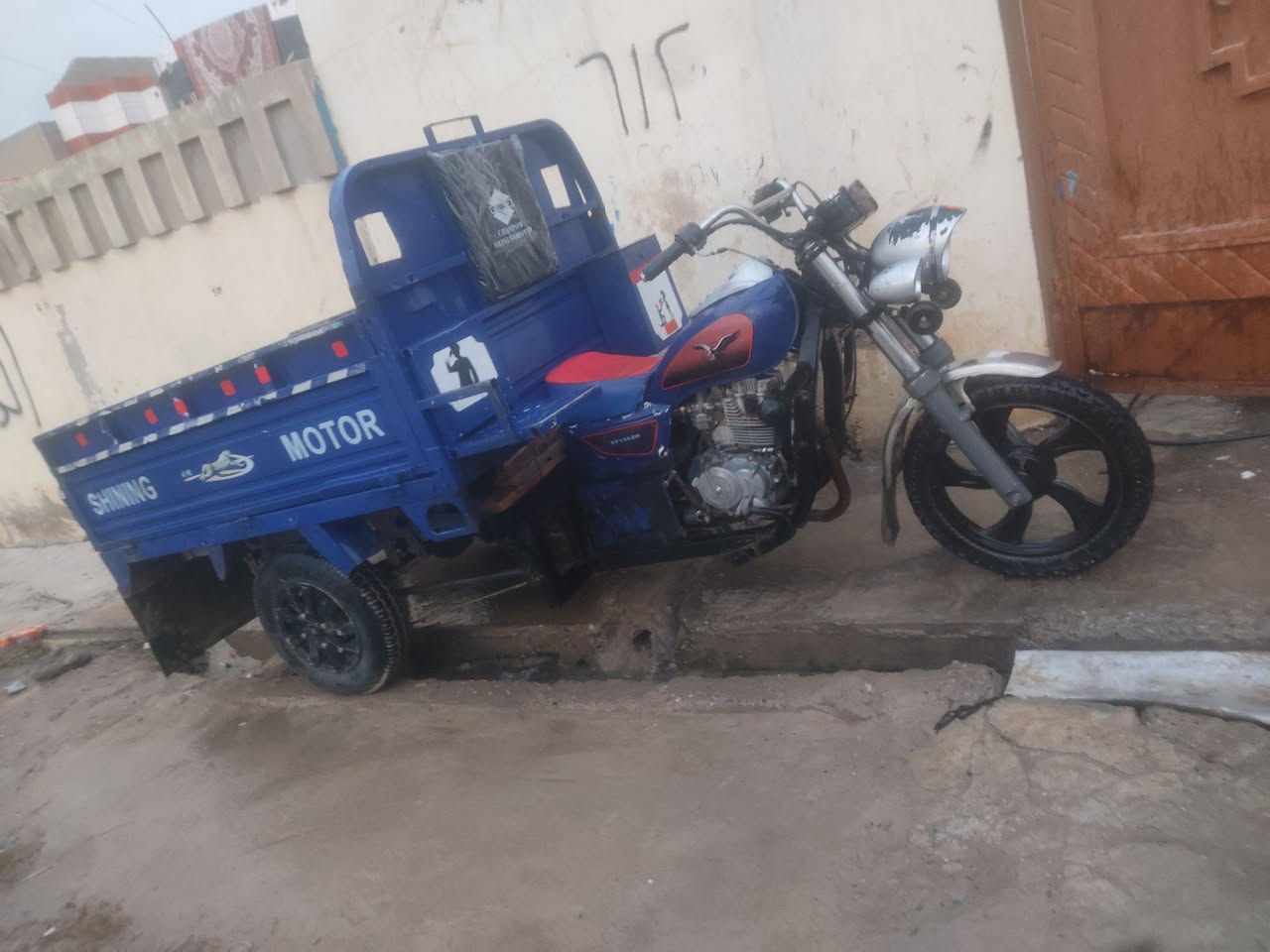 ستوتة للبيع موديل 16 محرك 21 شرط نارر 🔥 وايرمنية كلو شغال شرط سلف لايتات بك لايتات كلو شغال ستوتة ركبة شرط بي منفيس ستوتة كدام العين السعر 775 وبيها مجال شراي خاص موجود


**إذا كنت صاحب هذا الإعلان وتريد حذفه لأي سبب، رجاءا أرسل رسالة إلى الدعم الفني**