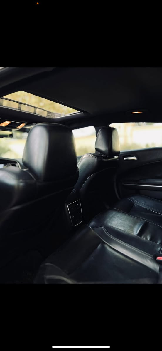 السلام عليكم جارجر 2017 كفاله كندي فول السياره فئة بلاص يعني 1/1 رقم بغداد مداور ثاني يوم للأستفسار  ***********غير متواجد على الفيس والسعر  $228
