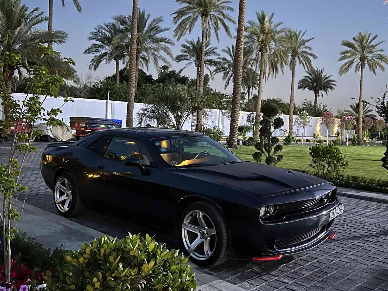 السلام عليكم
دوج جالنجر Sxt موديل 2016 تو ويل
ماشية 85 ألف
 رقم بغداد الجديد بأسمي  شرط التحويل

المواصفات:
شاشه كبيره
بصمة تشغيل وبصمة ابواب
تشغيل عن بعد
مانع تزحلق
زارعلة عدسات لايت  ب ٥٥٠ الف 
كير ومحرك مكفولات بلاديات

ادامة كاملة لمنظومة الاحتراق
السياره كاملة مناقصة شي

حادثها قطعتين صبغ جاملغ وبنيد
ولجاملغ الخلفي  بارد بس شغلة جان ممرتب ونصبغ
يعني ٣ قطع صبغ

سونارين موجودة ناشرة موضلحك كلشي
وصور الحادث هم ناشرة

السعر : 138  وبية مجال بسيط للشراي يجي يشوف ويدلل
وسعر بل نسبة لنظافتها يعتبر كلش مناسب ما تتقارن بل مرعبلات 
بل عافية عل تكون من نصيبية

مكان السياره /  بغداد العامرية 

للاستفسار /  ***********
                  ***********
