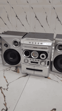 ديجي دمام ماركة فليبس ٣ أقراص سيدي ٢ كاسيت راديو اواكس صوت راقي جهاز كله شغال باله خليجي كويتي تريد تفضل
*********** واتساب
