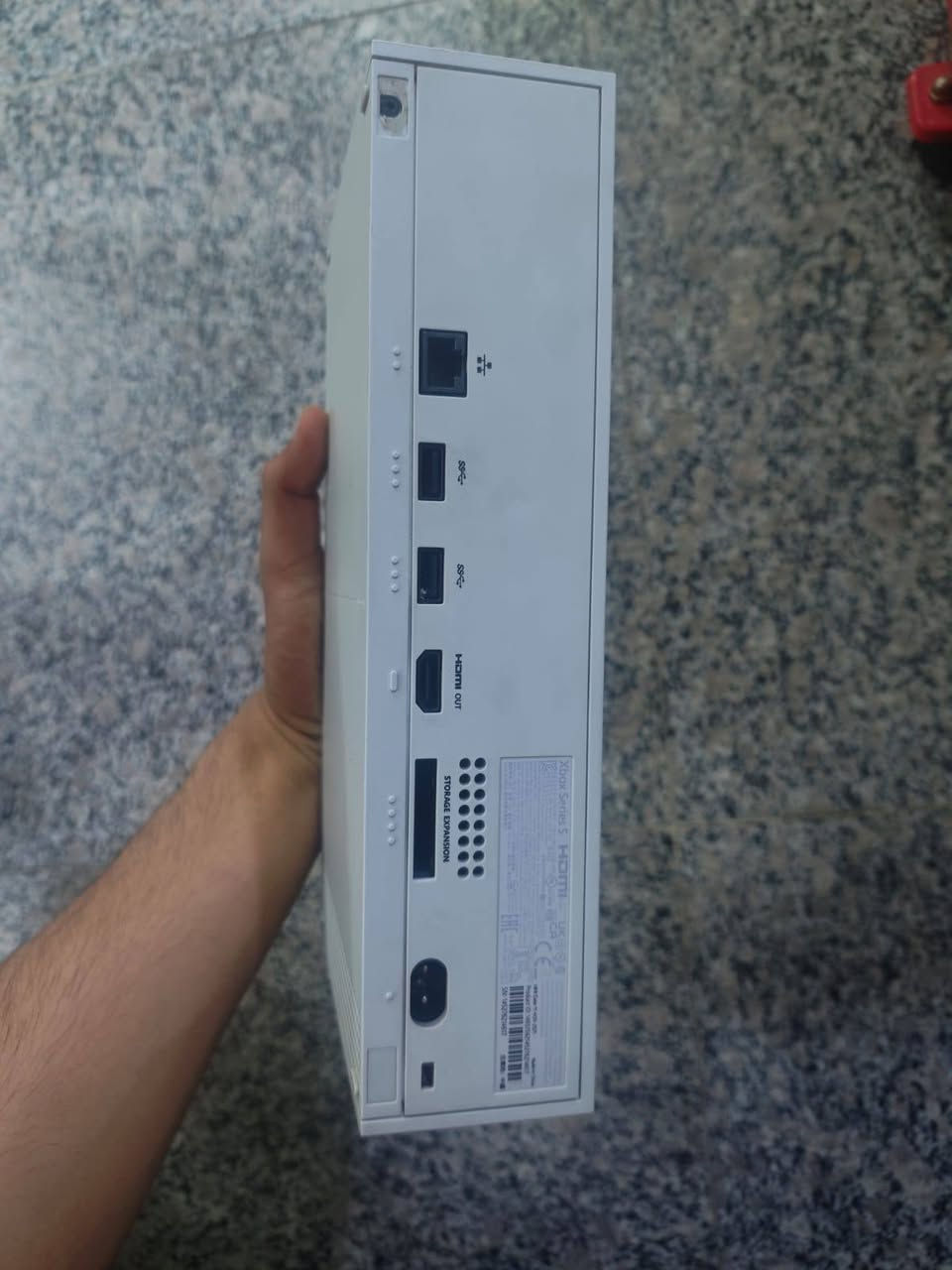 اكس بوكس سيرس اس للبيع نظيف جدا اصدار 2021 كامل ملحقاته للبيع: Xbox Series S (نظيف جداً))
الحالة: مستعمل نظيف جداً (مثل الجديد) وبكامل ملحقاته.
الأداء: يدعم ألعاب الجيل الجديد، سرعة تشغيل فائقة، ودقة تصل لـ 120 FPS.
الملحقات: الكرتون الأصلي + اليد الأصلية + كافة الوايرات.
السعر: [ 400الف ]


**إذا كنت صاحب هذا الإعلان وتريد حذفه لأي سبب، رجاءا أرسل رسالة إلى الدعم الفني**