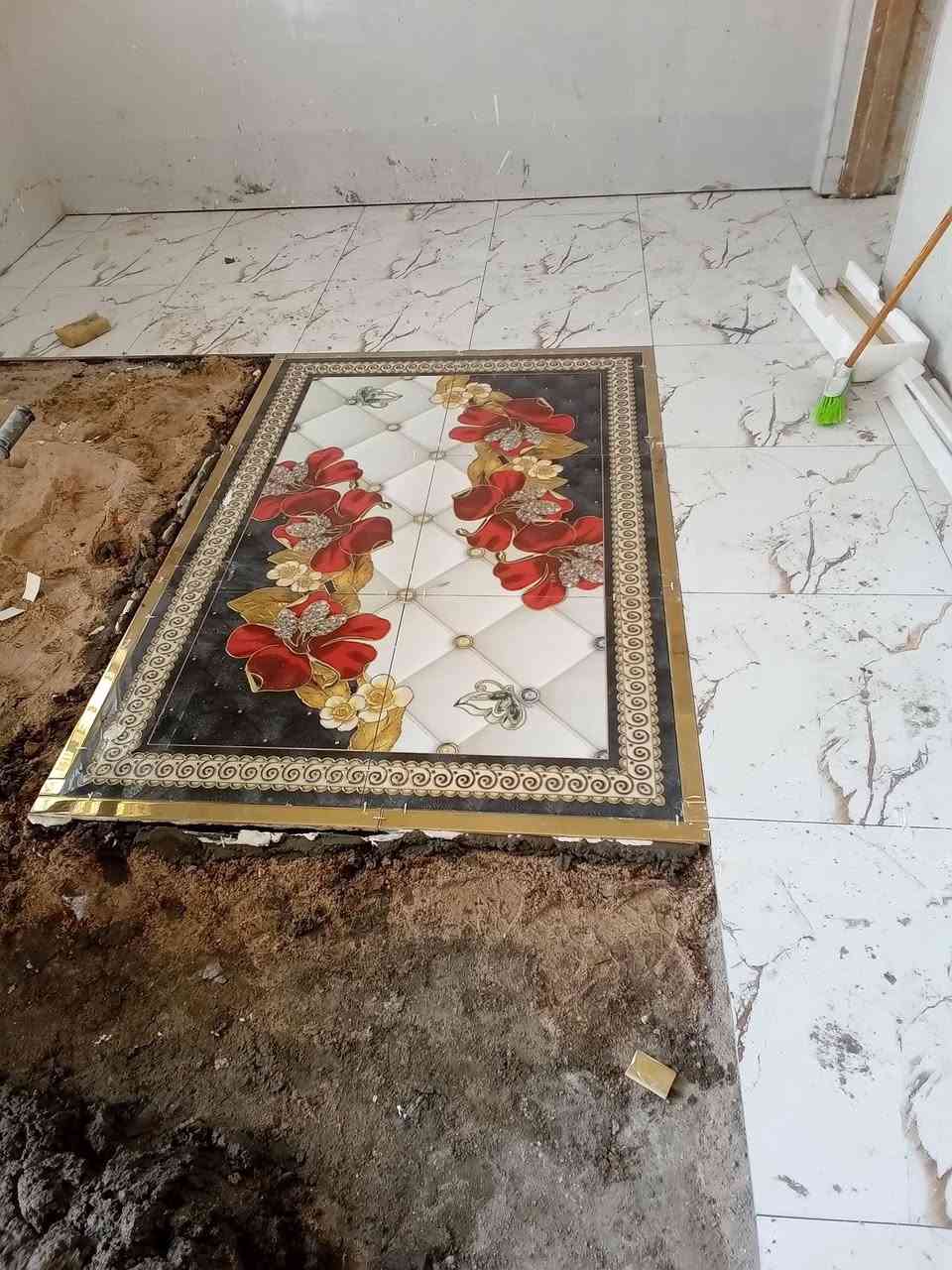 جداري ارضي لوح درج حجر اتصل وتدلل ***********
