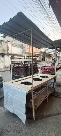 عندي ميز طباخ بيع مستعجل السعر خاص تعال وتدلل ارقامي للتواصل خط واتساب...