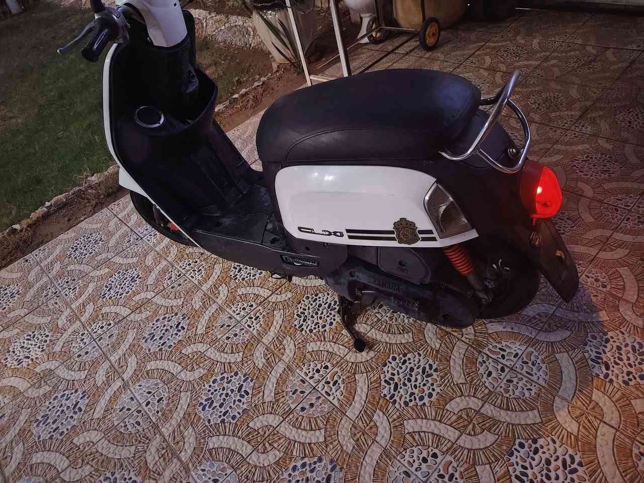 السلام عليكم للبيع ماكس بوليسي دراجه نضيفه جدا كل نقص مابيه قبل شهرين ماخذه عنوان حله خلف مدينه حمورابي ***********
