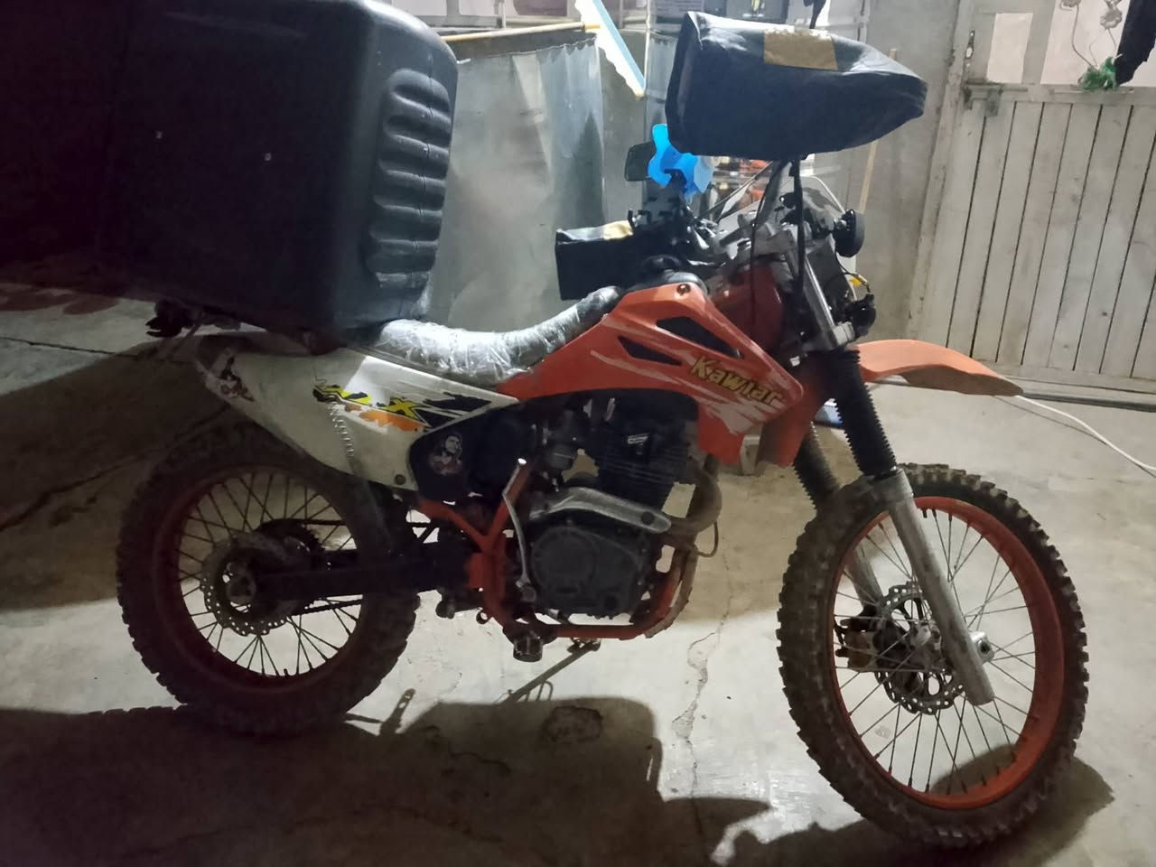 السلام عليكم دراجه كدامك عايزها بريك خلفي ودشبول محرك300ccشرك مامفتوح برهم بيع او مراوس مكاني تكريت قادسيه ‏‪***********‬‏
