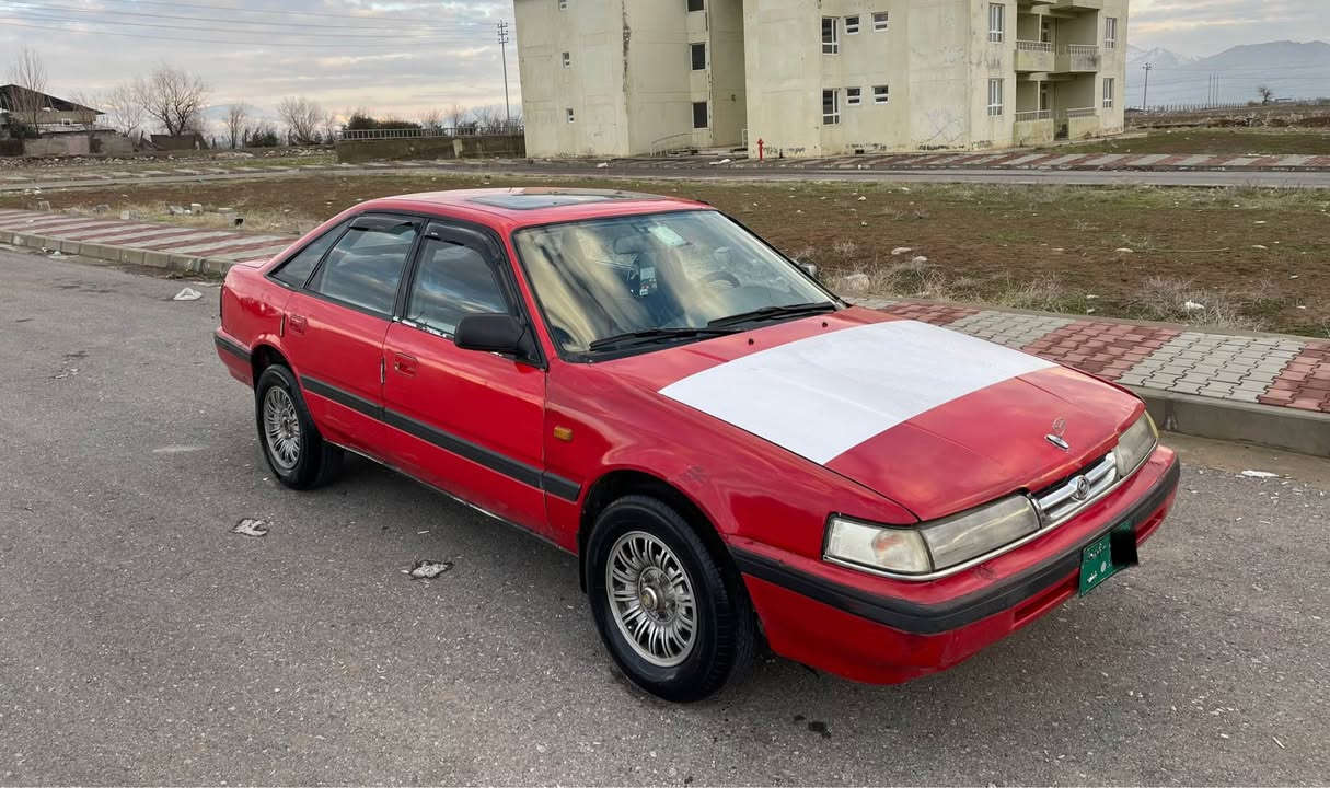 مازدا موديل١٩٩١
مةكينه هةشت و بةخ
ئارم سوران بي رسمةكة
توندو تول
گيرو مةكينه بةشةرت
موسو براووة نيه
وةرگةراو نيه 
سي پارةچي پيشي بوياغة
لاي سةكن بةحال شتيكي پيوةية
كال بونةووةي نيه
رزي وي پيوة نيه
چوار تا و ويلي لوك
گةرمي وكارةباي بةشةرت
سعري ٢٢$
*********** بشدار, السليمانية
