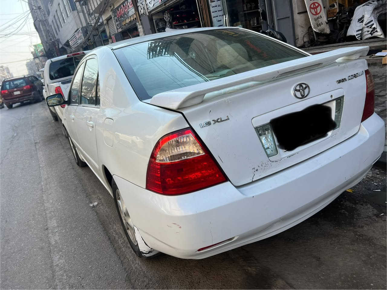 السلام عليكم 
للبيع سيارة كورلا بيكاتشو 2007 
اللون صدفي 
صبغ صفحة اليمين اثر حادث جاملغ يمين 
سيارة جاهزة تبريد 
بطن نضيف 
السعر 95$ 
رقم بغداد انكليزي الجديد بأسمي 
للاستفسار الاتصال على الرقم 
0781 363 2663
