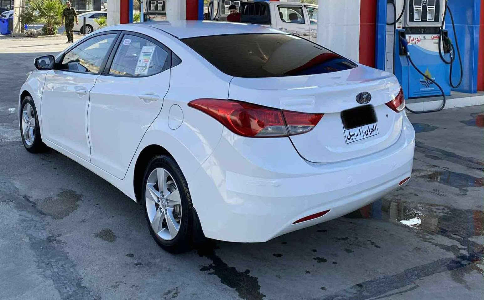 هۆندا ئەلەنترا 2013 گیر تۆماتیک
 خەلیجی مەکینە بچوک مەرغوب
 چوار تای لۆکی لەژێرە
 ناوزەرد ڤۆلیۆم حەساس 
و کامیرە شآشە ئایپات
 ویل کەپ 

سعر لە کۆمێنت داوابکە ڕاستەخۆ بۆت دیت 📩 

تەنها بۆنیتی بۆیاخە پێشو دواوەی کەپسە سێ پەلە کارتی هەیە گێر مەکینە تەعویل بەشەرت 

ژمارەی خاوەنی
 ***********
