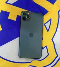 أيفون11برو ماكس البيع أمبدل شاشه اصليه تاخذه الي ابو حاسبه اشوفه السعر...