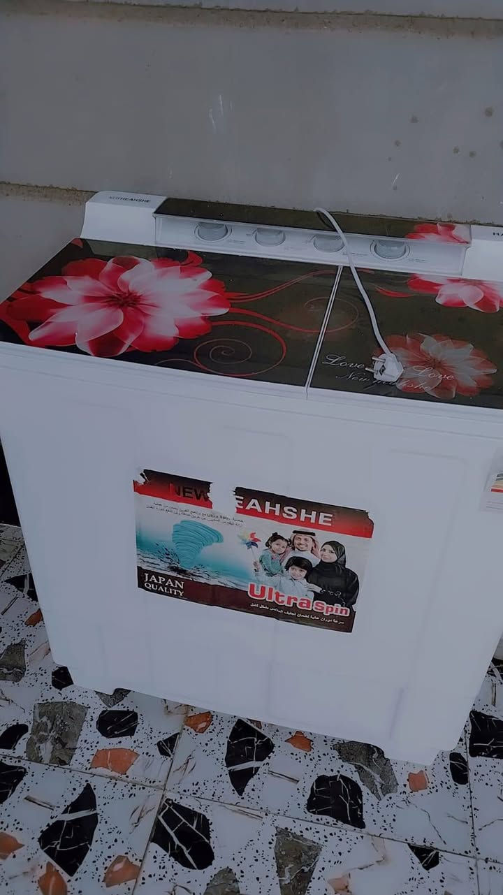 السلام عليكم
غسالة جديدة مستعملة شي قليل 
١٤ كيلو نوع هيتاشي ياباني
 وشوف العين يبري الذمة
للاستفسار الاتصال على الرقم 
***********
سبب البيع:  اخذنه اوتوماتيك
