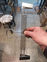 يتوفر تعلاكه قراصتين اكرليك لون  نفطي الجنكال القصير  للإستفسار ٠٧٨١٢٤...