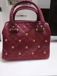 جنط • فساتين • اكسسوارات