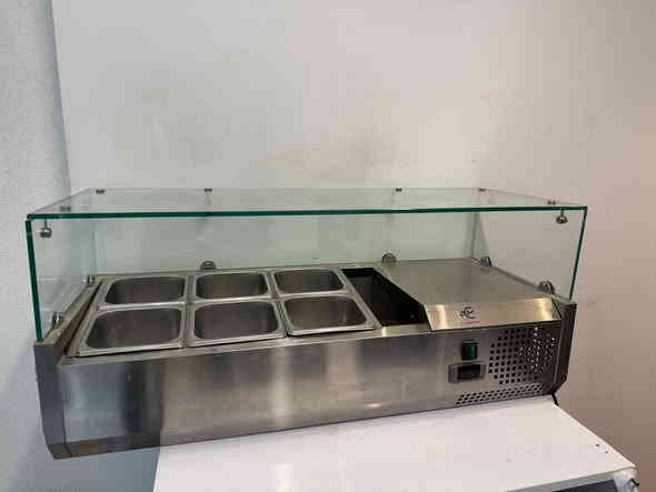 السلام عليكم براد مقبلات ايطالي طول متر جديد استخدام ٣ ايام لعدم الحاجة 

السعر ٣٢٥ الف  

مكاني بسماية
***********
