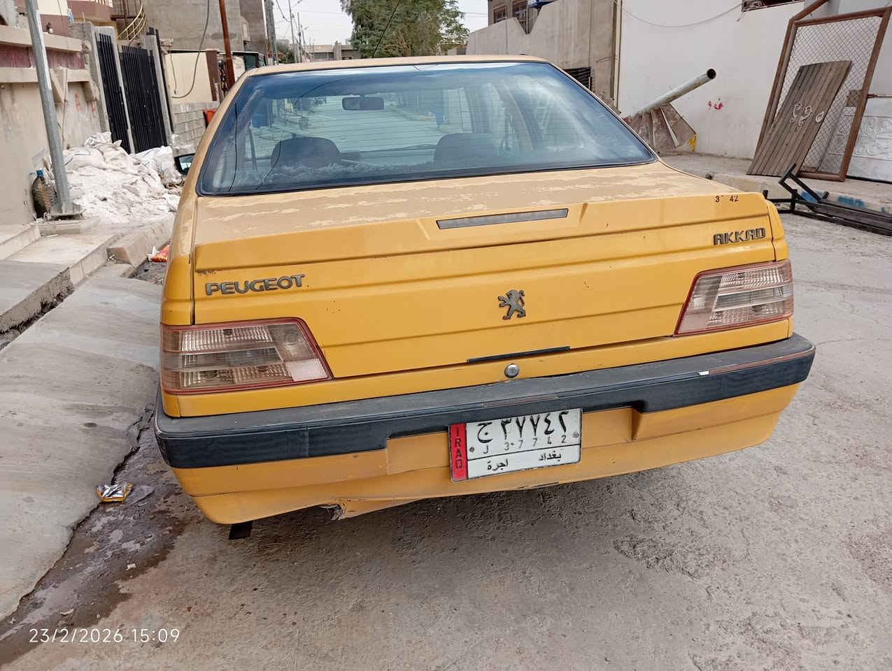 السلام عليكم للبيع بيجو لميس موديل 15 رقم بغداد بأسمي بيها بطاقة بنزين بيها تنقيص دهن التبريد مو شغال صوج الفيشة صدر وسط السعر 30$ بي مجال 
***********
