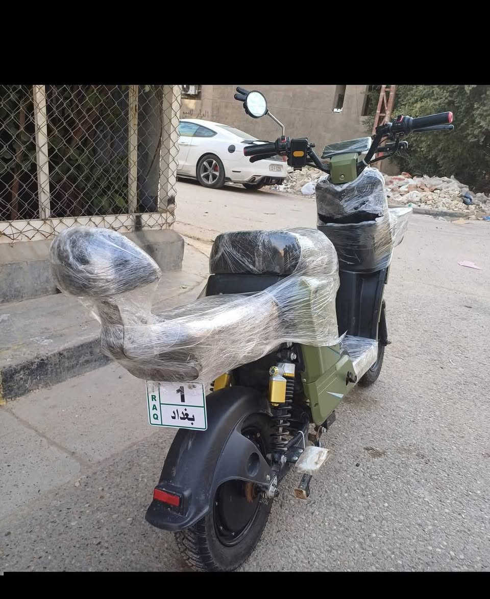 السلام عليكم دراجه R 9 للبيع موديل 2025 خمس بطاريات سرعه 70 حقيقي دراجه مرتبه ماتعبك بيها ضربه خفيفه بلكفر الجوه العنوان هياكل الغزاليه السعر 400 وبيها مجال بسيط 
للتواصل رقم ***********
