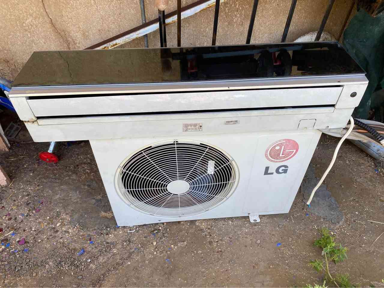 اغراض للبيع كل من وسعرة البلت ٢طن بي ليك  مع بواري الغازجدد شفاط المطبخ زجاجي مائل السعر ٥٠ شغال وعلى الفحص خبازة كهربائية استعمال قليل ٢٥ العنوان الحلة قرب جسر بتة حلة, بابل


**إذا كنت صاحب هذا الإعلان وتريد حذفه لأي سبب، رجاءا أرسل رسالة إلى الدعم الفني**