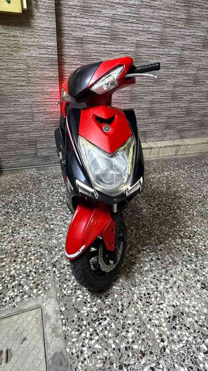 السلام عليكم دراجه سكنز شمعه ش
كوري دراجه مكفوله من الزلغ وعل فحص وترايك وين متريد دراجه بيها كشن رياضي بيها جنطه بيها عدله زنون اصلي عنواني بغداد جديده شارع المسبح تجيني شراي ماقصر وياك ***********@إشارة
