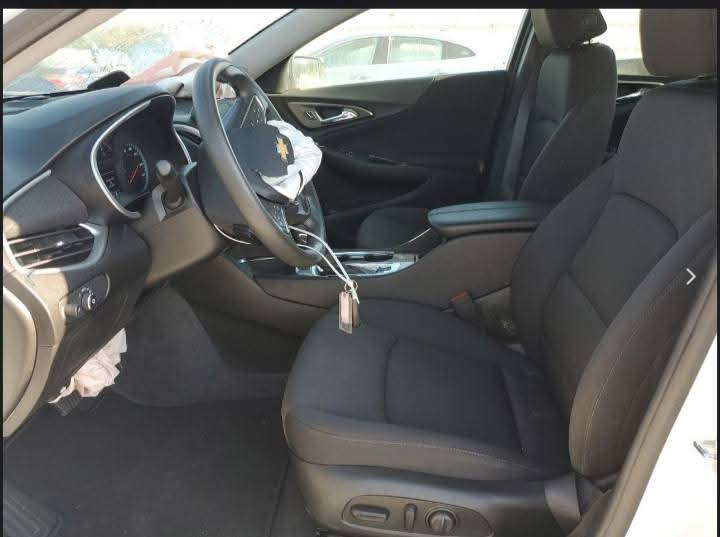 السلام عليكم ماليبو مديل 2023
السعر 130وبيها مجال 

حادثه مال امريكا فقط دعاميه أماميه

وبالعراق تعورت باب خلفيه وبدلته فقط

كير مكينه كفاله حداديه جديده 
 فوال مواصفات عده الفتحه 
تشغيل عن بعد تحكمات  كشن كهربائي  
مواصفاته معروفه ماشيه48 
سياره جديده ناعمه وتخبل مابيه اي نقص جاهزه من كلشي الله شاهد 

العنوان حله الكفل 
***********
